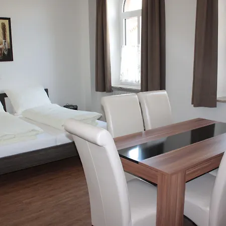 Thai Tawan Rheinhausen