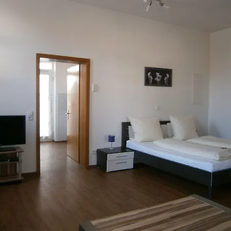 Thai Tawan Rheinhausen