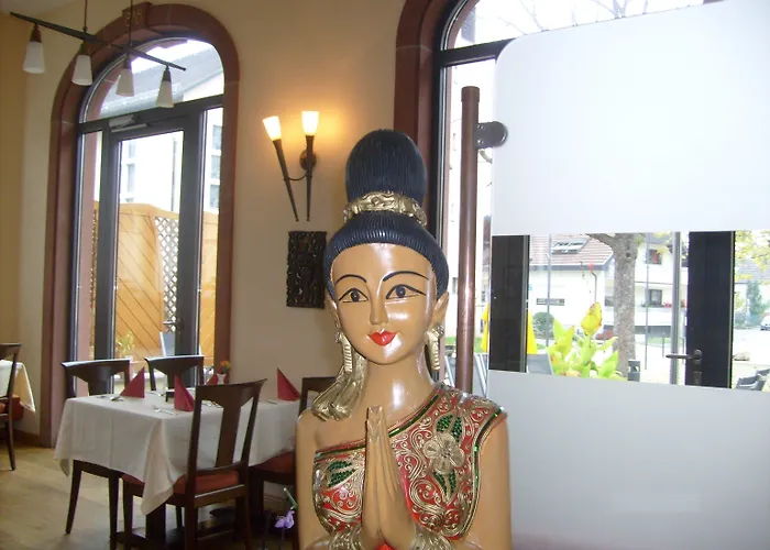 Thai Tawan Rheinhausen